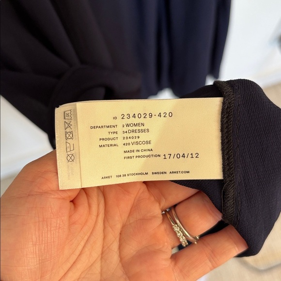 Arket Viscose Crepe Shirt Dress - Picture 8 of 8